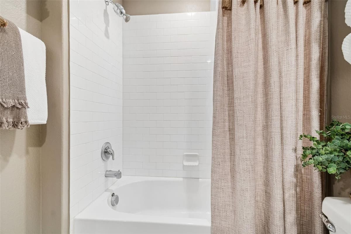 852 TENNYSON MILL CIRCLE — photo 26 of 39
