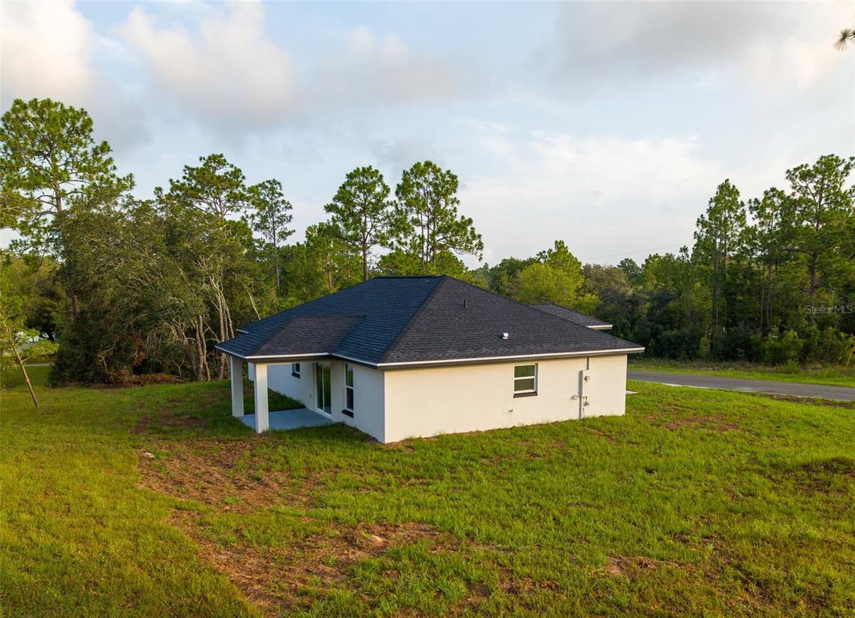 2902 EDISON PLACE — photo 34 of 38
