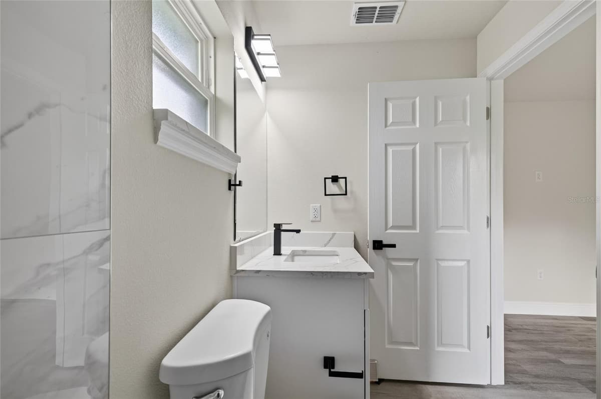 2902 EDISON PLACE — photo 20 of 38
