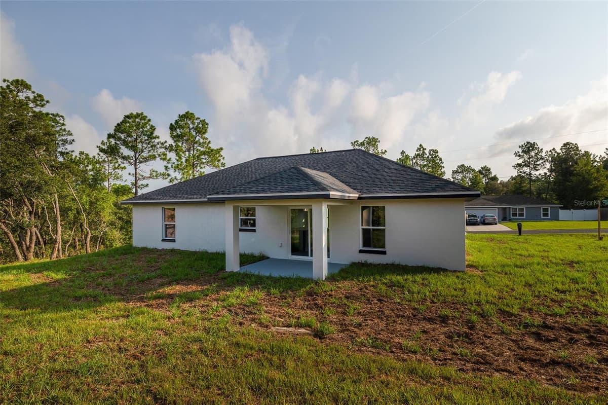2902 EDISON PLACE — photo 35 of 38