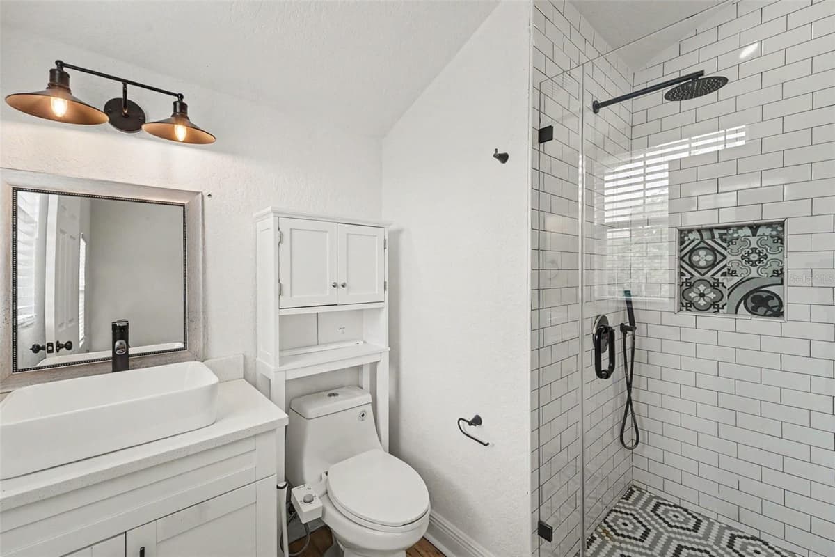 800 GENESEE STREET — photo 11 of 27