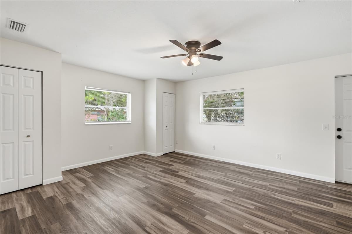 162 BRIDLE PATH — photo 12 of 36