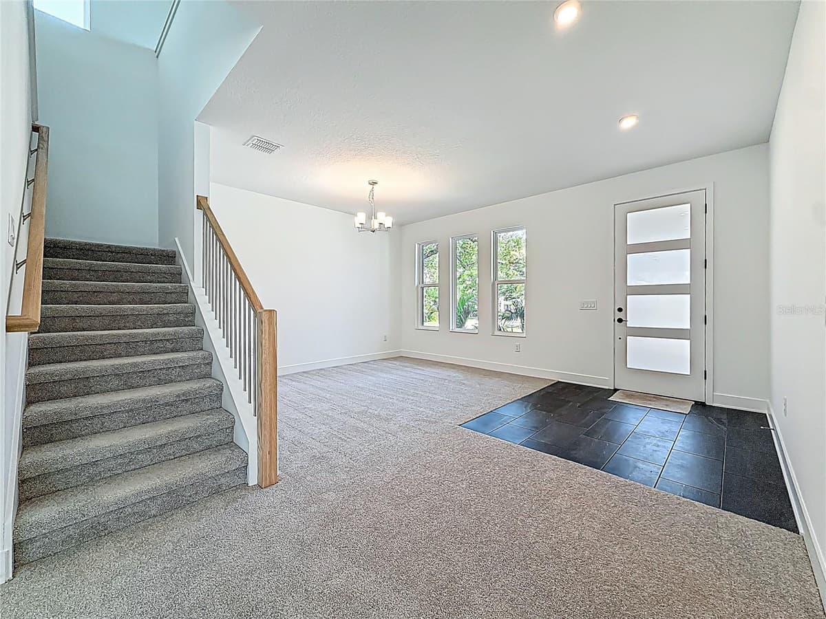4732 WALLCRAFT AVENUE — photo 13 of 86