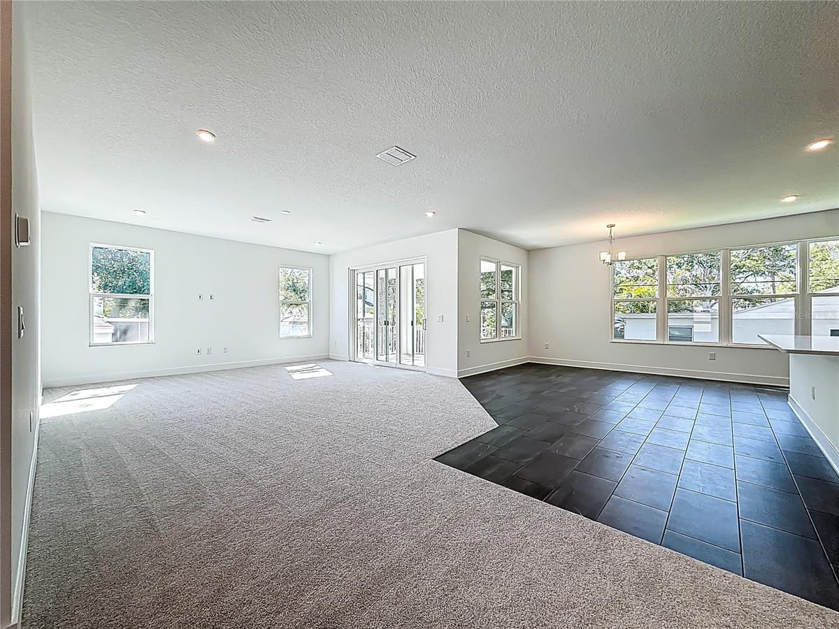4732 WALLCRAFT AVENUE — photo 16 of 86