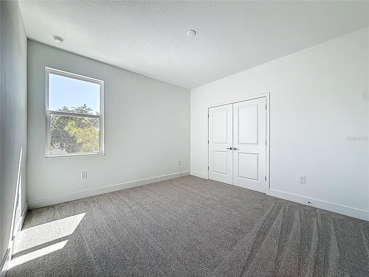 4732 WALLCRAFT AVENUE — photo 47 of 86