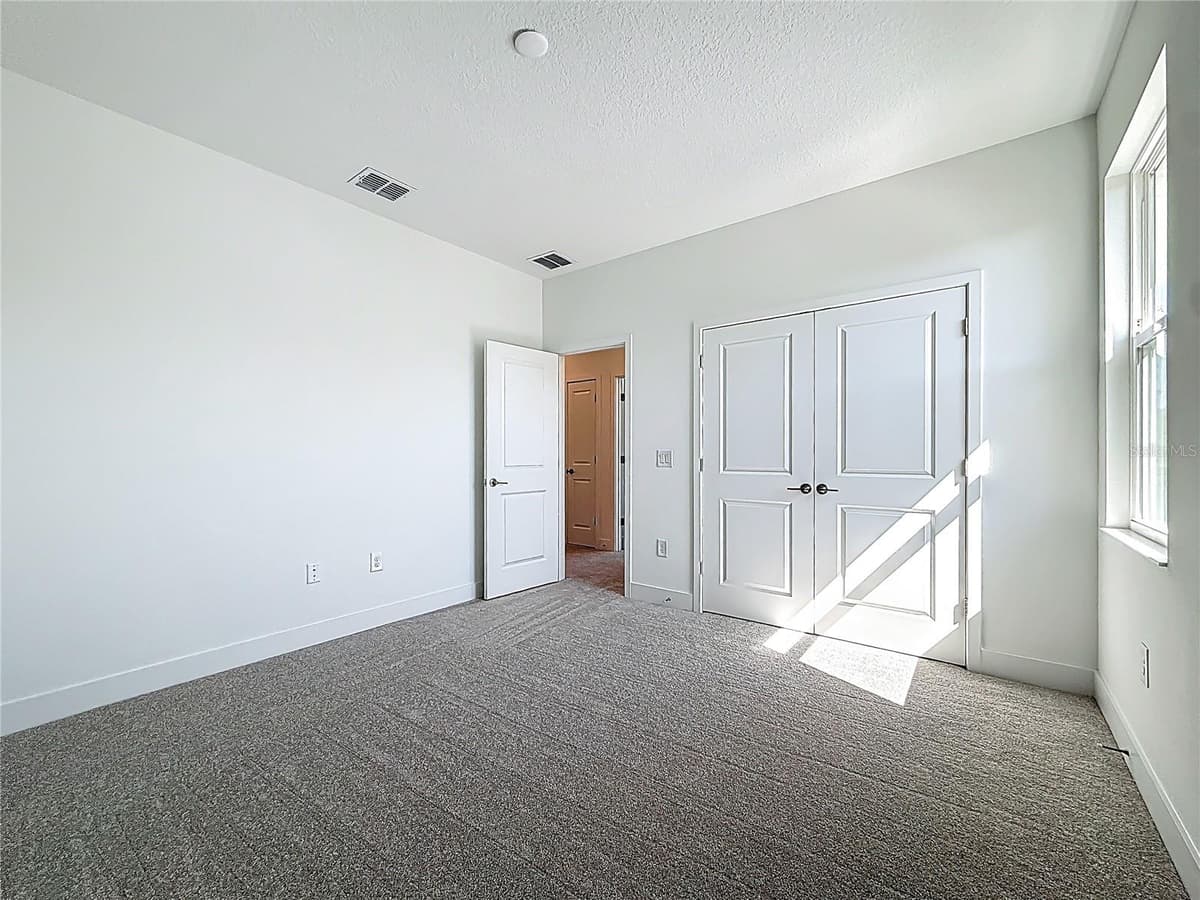 4732 WALLCRAFT AVENUE — photo 43 of 86