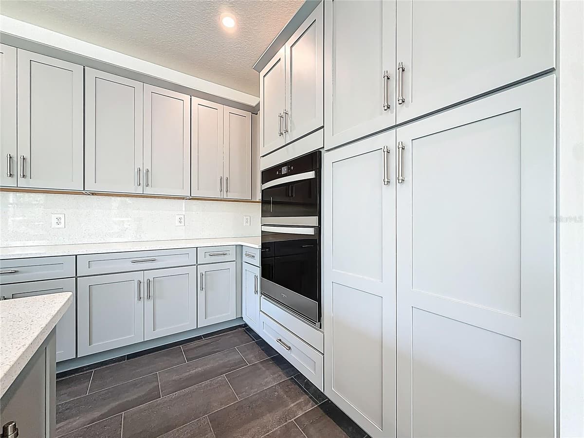 4732 WALLCRAFT AVENUE — photo 20 of 86