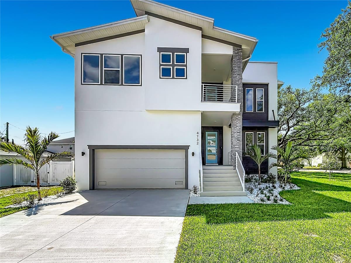 4732 WALLCRAFT AVENUE — photo 1 of 86
