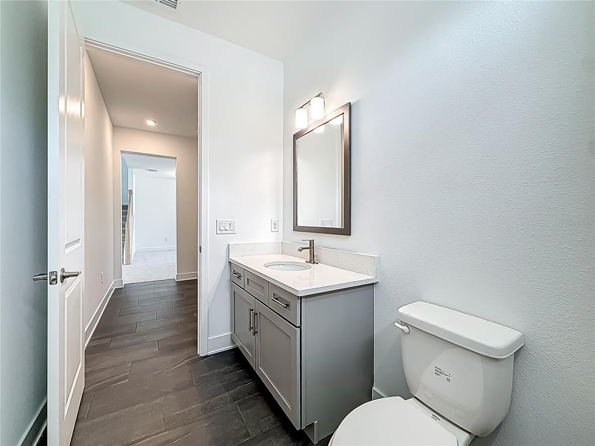 4732 WALLCRAFT AVENUE — photo 40 of 86