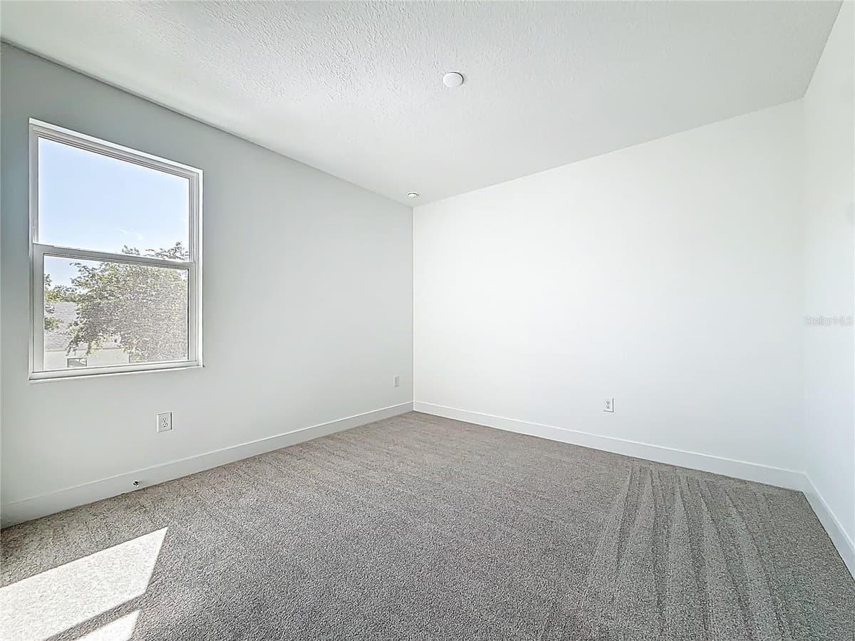 4732 WALLCRAFT AVENUE — photo 41 of 86