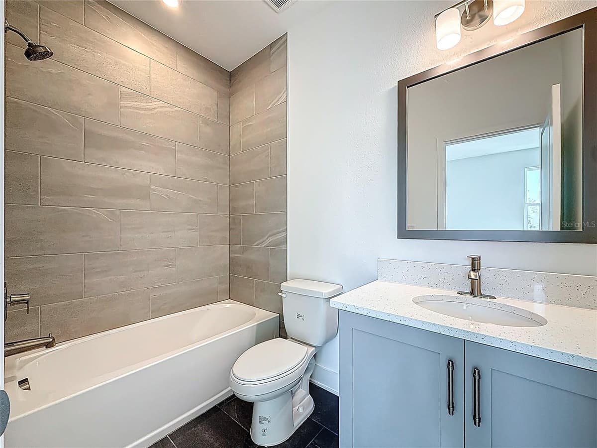 4732 WALLCRAFT AVENUE — photo 51 of 86