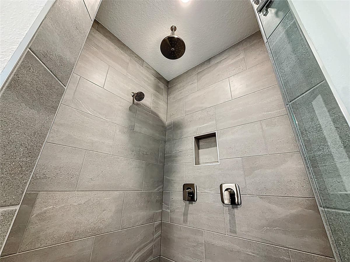 4732 WALLCRAFT AVENUE — photo 63 of 86