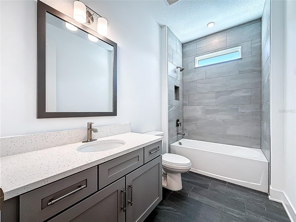 4732 WALLCRAFT AVENUE — photo 38 of 86