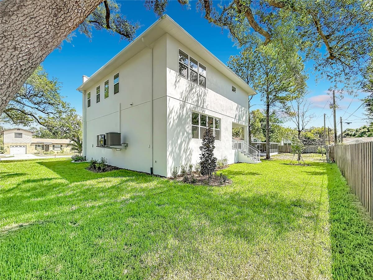4732 WALLCRAFT AVENUE — photo 85 of 86