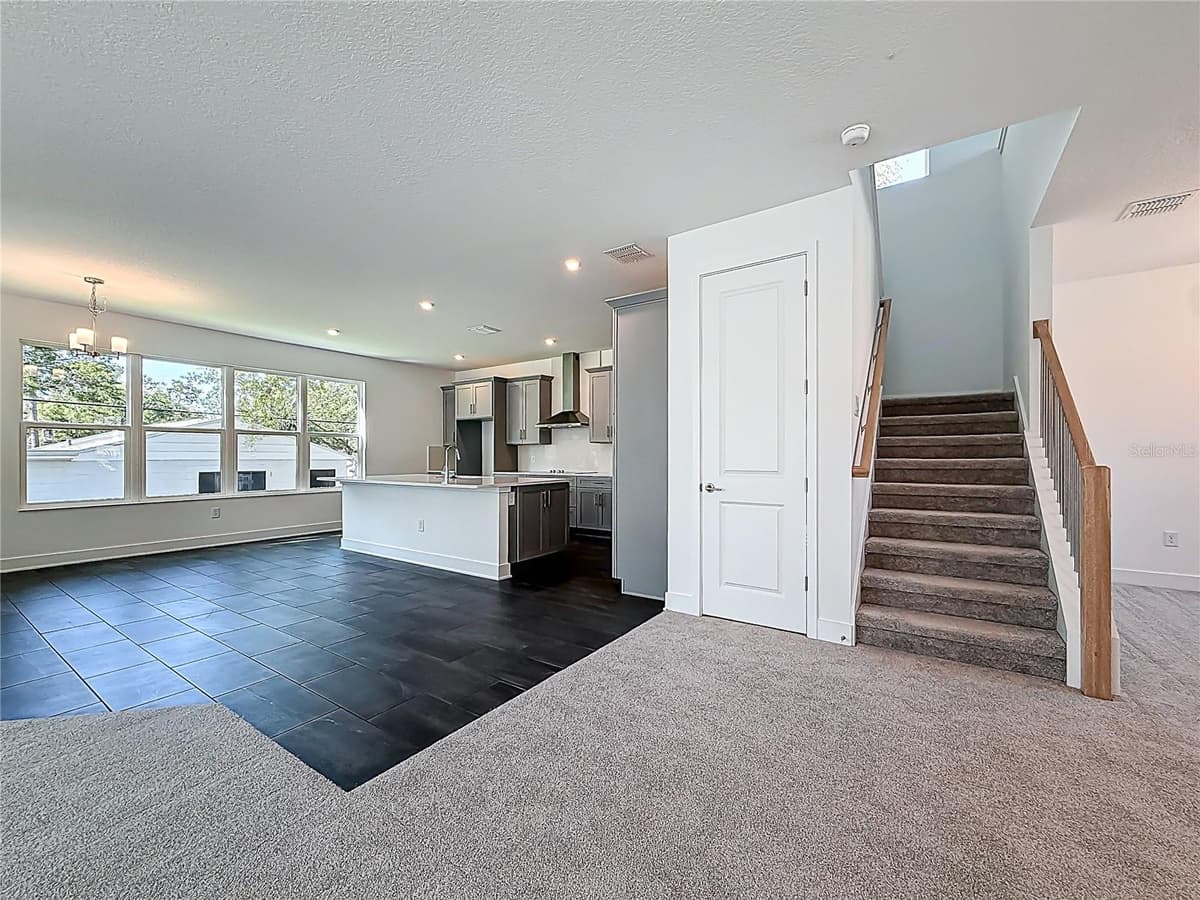 4732 WALLCRAFT AVENUE — photo 14 of 86