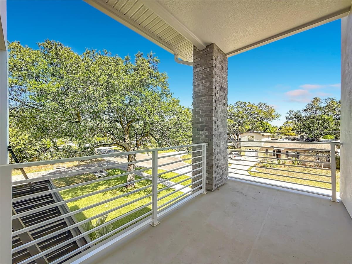 4732 WALLCRAFT AVENUE — photo 78 of 86