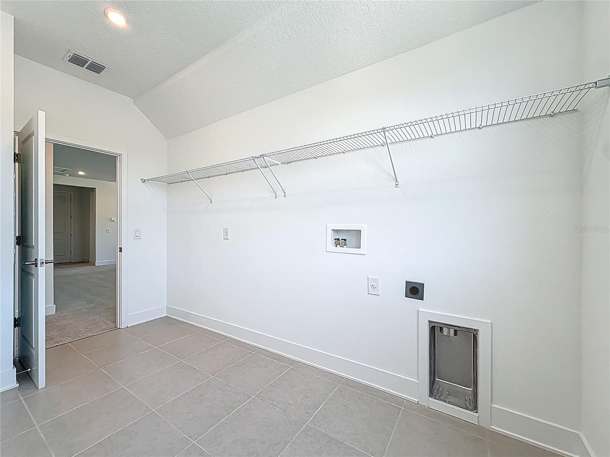 4732 WALLCRAFT AVENUE — photo 71 of 86