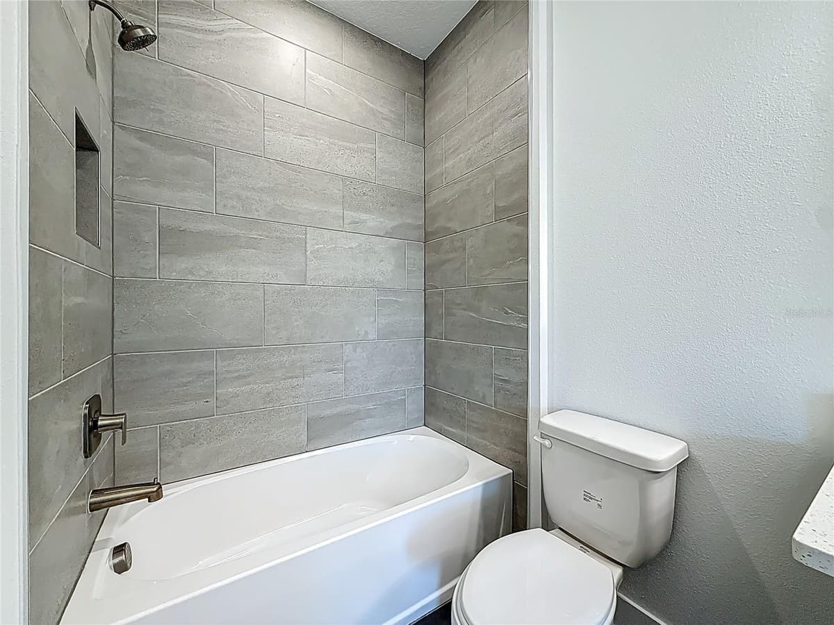 4732 WALLCRAFT AVENUE — photo 45 of 86