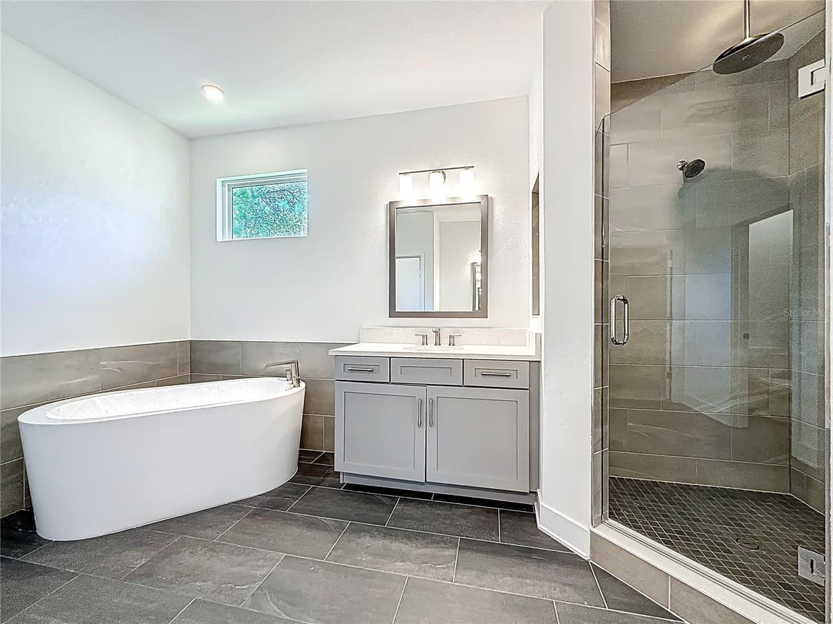 4732 WALLCRAFT AVENUE — photo 60 of 86