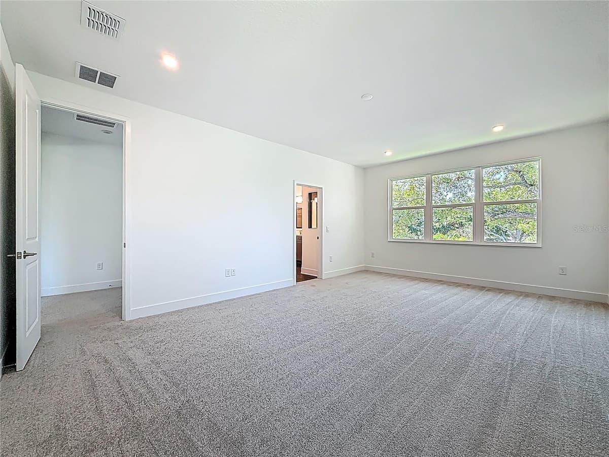 4732 WALLCRAFT AVENUE — photo 57 of 86
