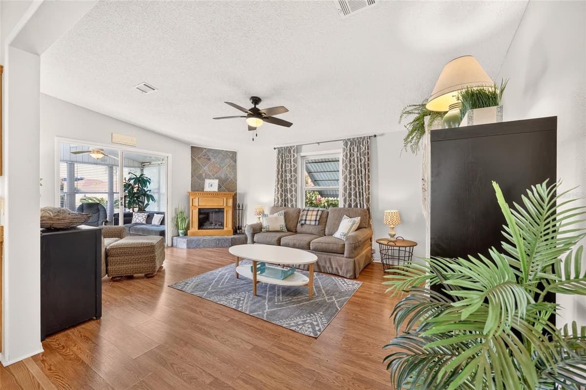 1215 PANAMA PLACE — photo 14 of 50