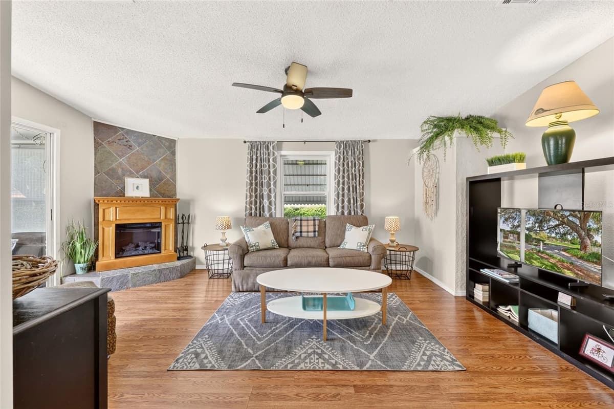 1215 PANAMA PLACE — photo 15 of 50