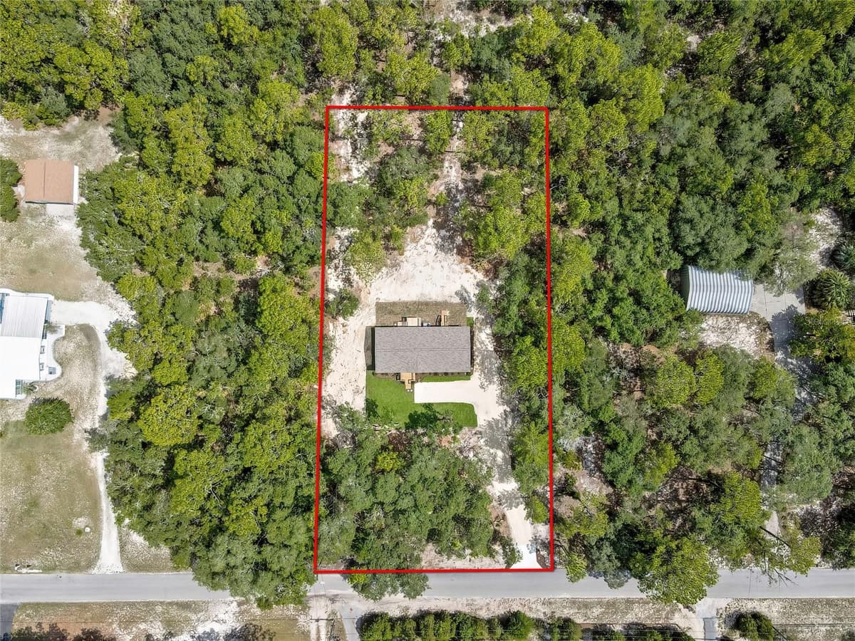 5611 ROCHELLE STREET — photo 46 of 56