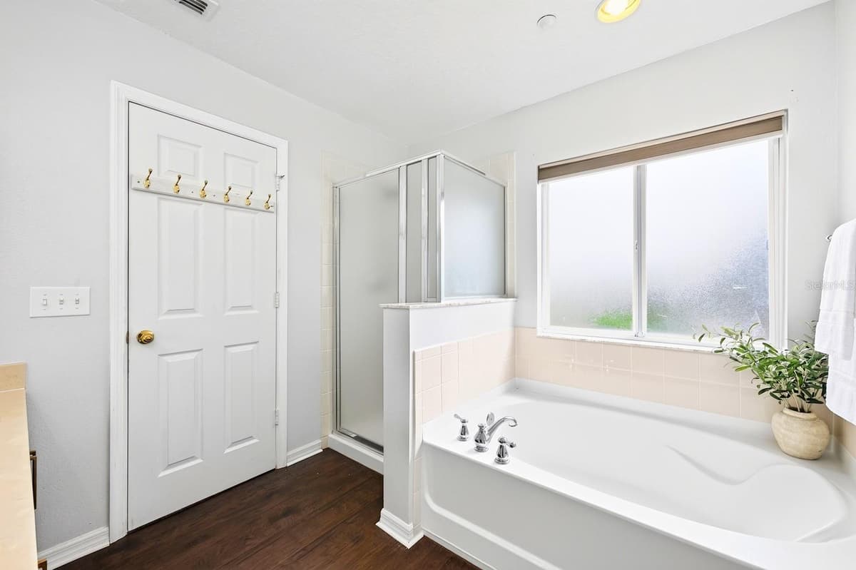 13765 GOLDEN RUSSET DRIVE — photo 15 of 36
