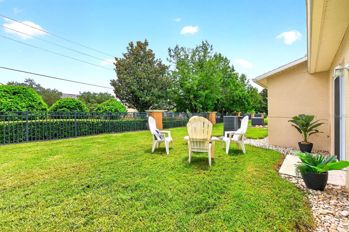 13765 GOLDEN RUSSET DRIVE — photo 6 of 36