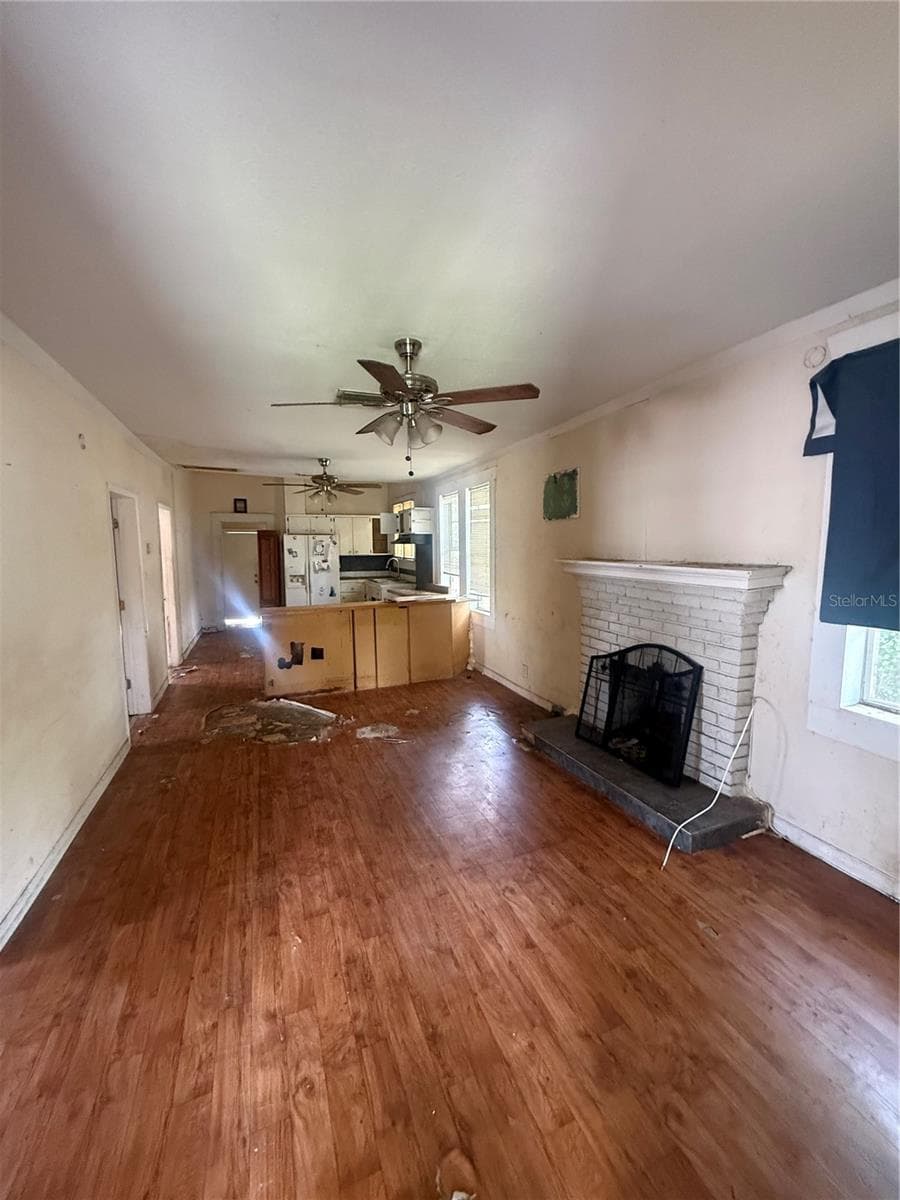 7703 17TH STREET — photo 3 of 17