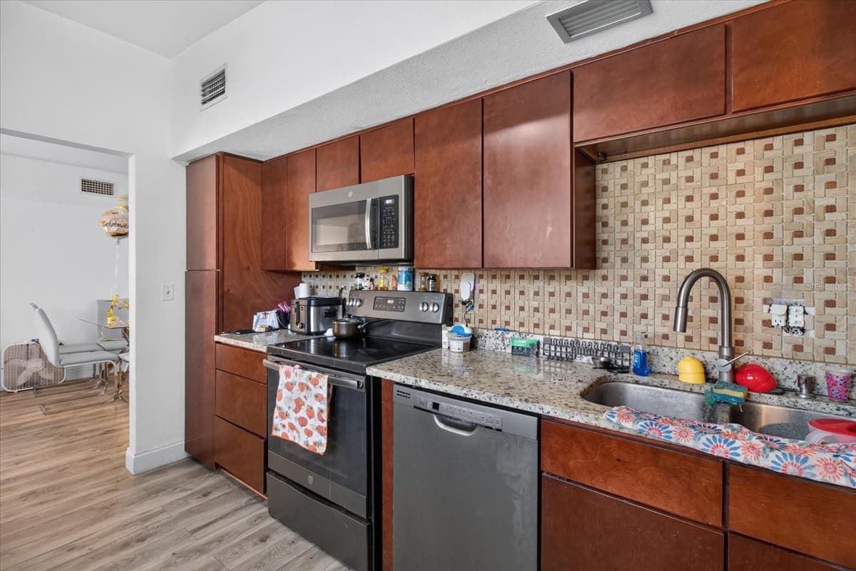 10538 AGATE COURT — photo 19 of 57