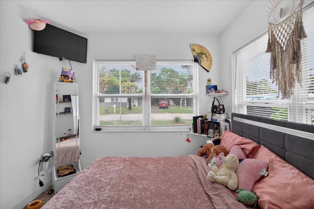 10538 AGATE COURT — photo 28 of 57
