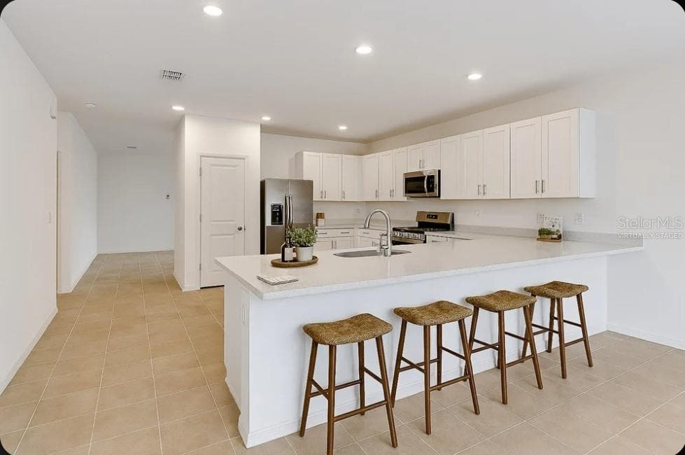 760 HAZELWOOD COURT — photo 3 of 26