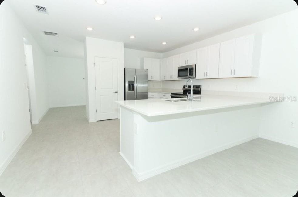 760 HAZELWOOD COURT — photo 9 of 26