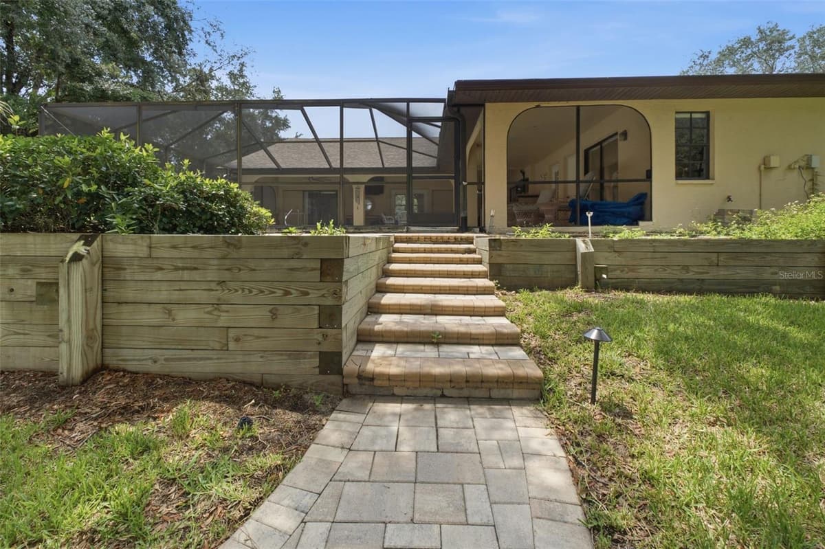 10307 WATERS EDGE COURT — photo 37 of 46