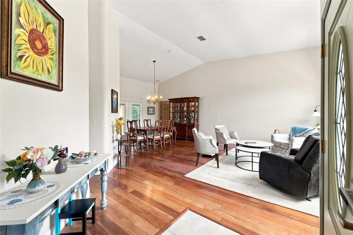 10307 WATERS EDGE COURT — photo 6 of 46