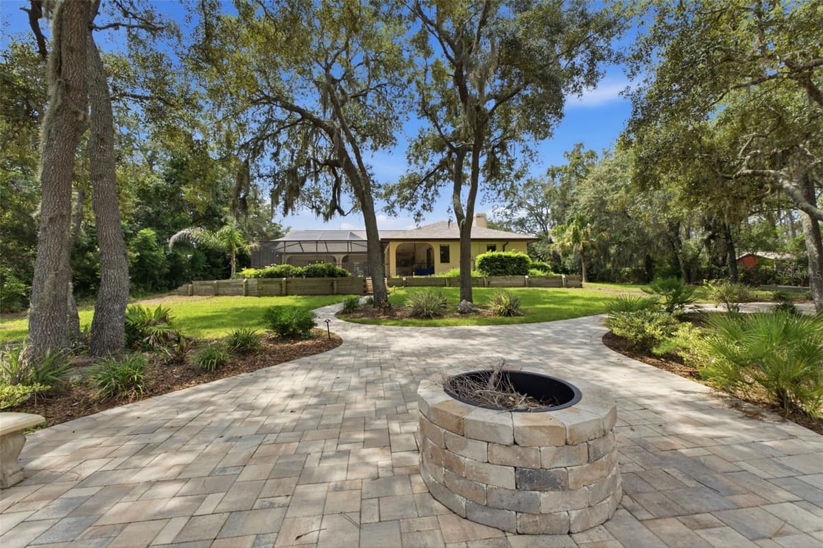 10307 WATERS EDGE COURT — photo 40 of 46
