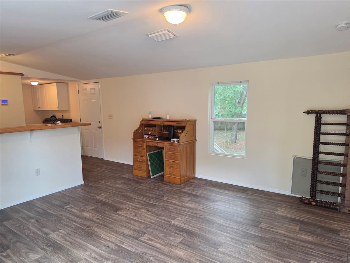 6708 CHERRYWOOD COURT — photo 5 of 23