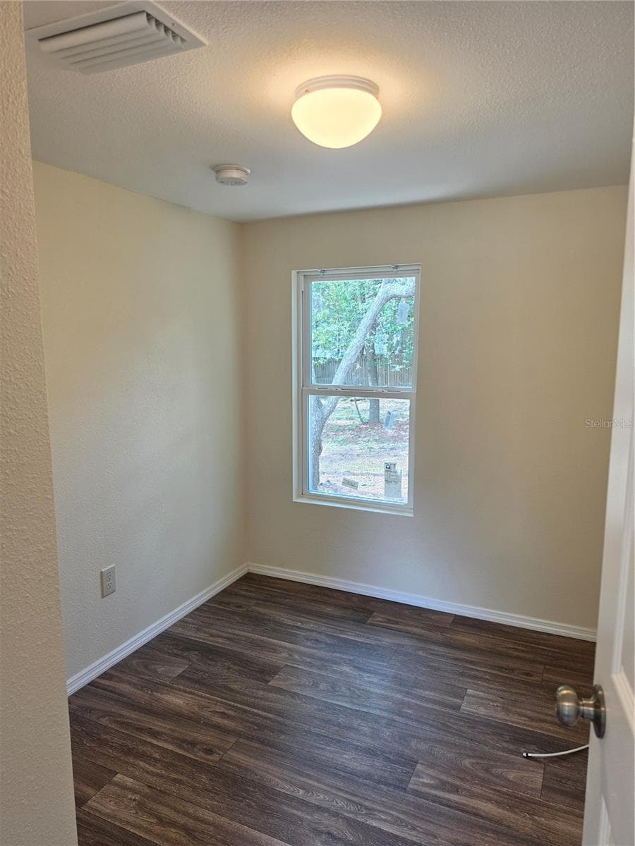 6708 CHERRYWOOD COURT — photo 15 of 23