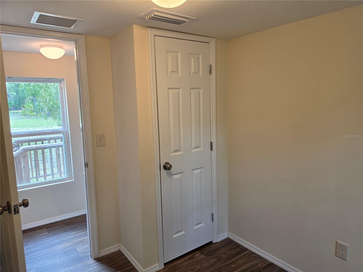 6708 CHERRYWOOD COURT — photo 16 of 23