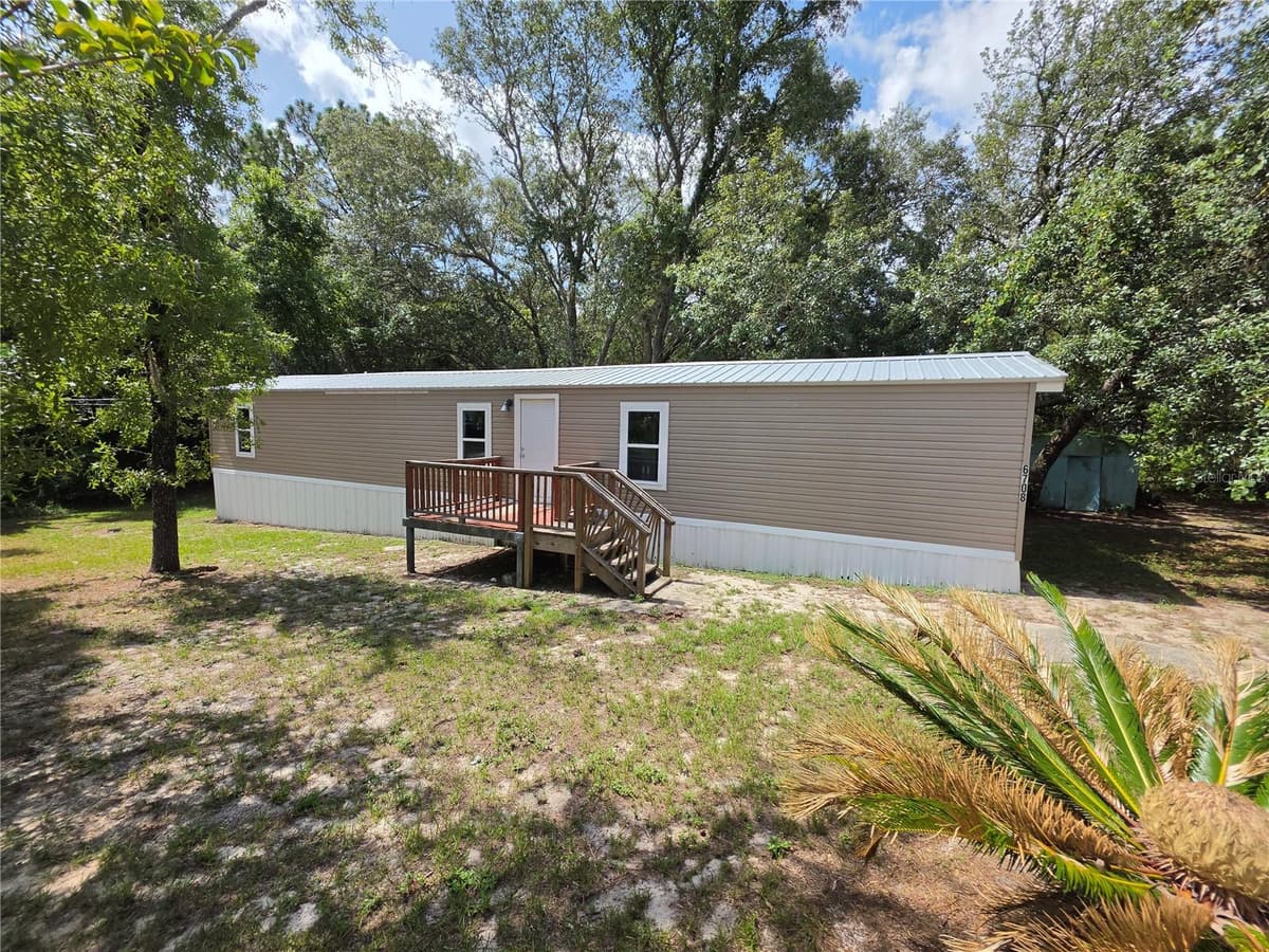 6708 CHERRYWOOD COURT — photo 1 of 23