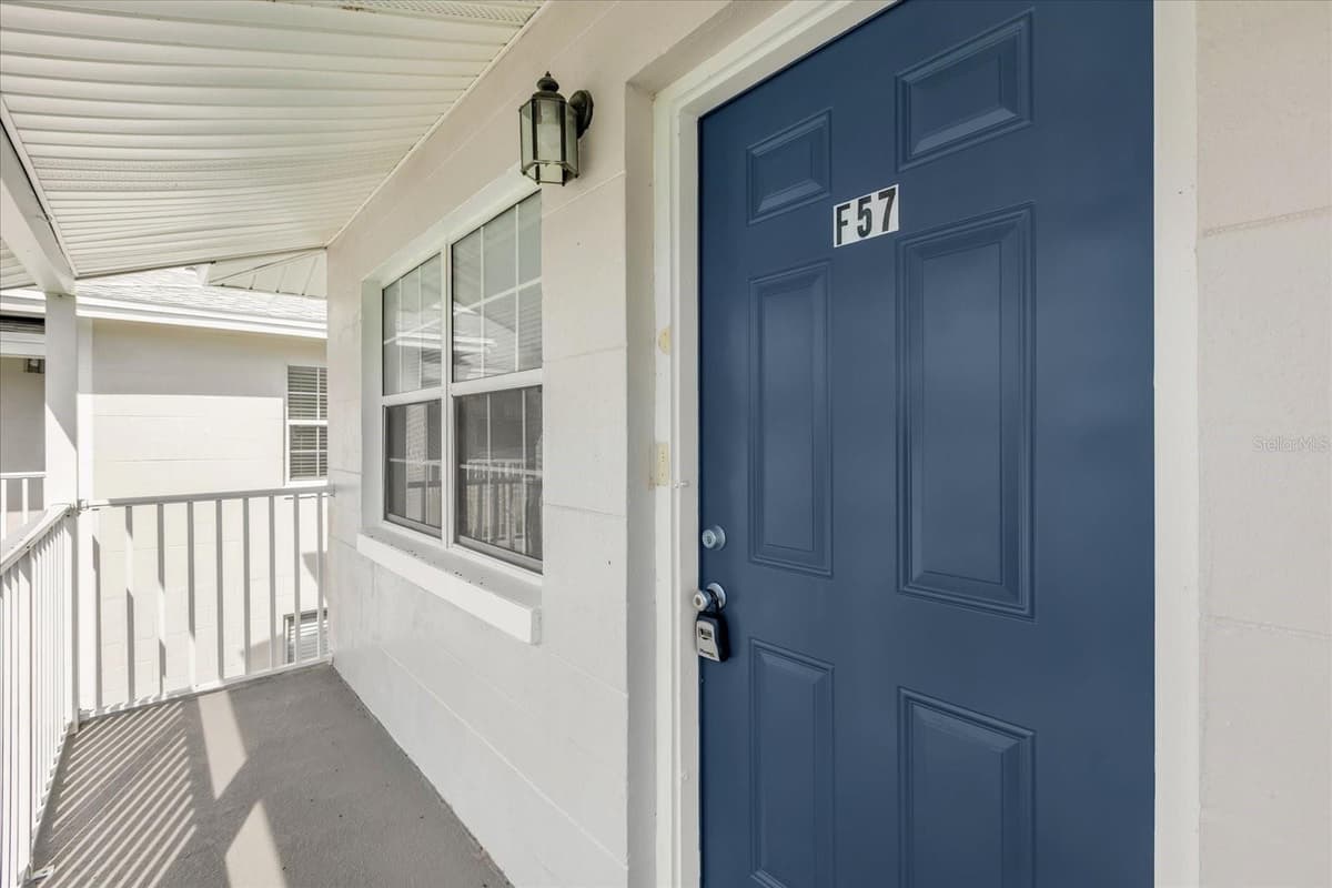 1400 EUDORA RD — photo 2 of 21