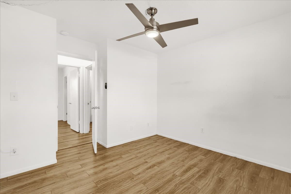 1400 EUDORA RD — photo 11 of 21