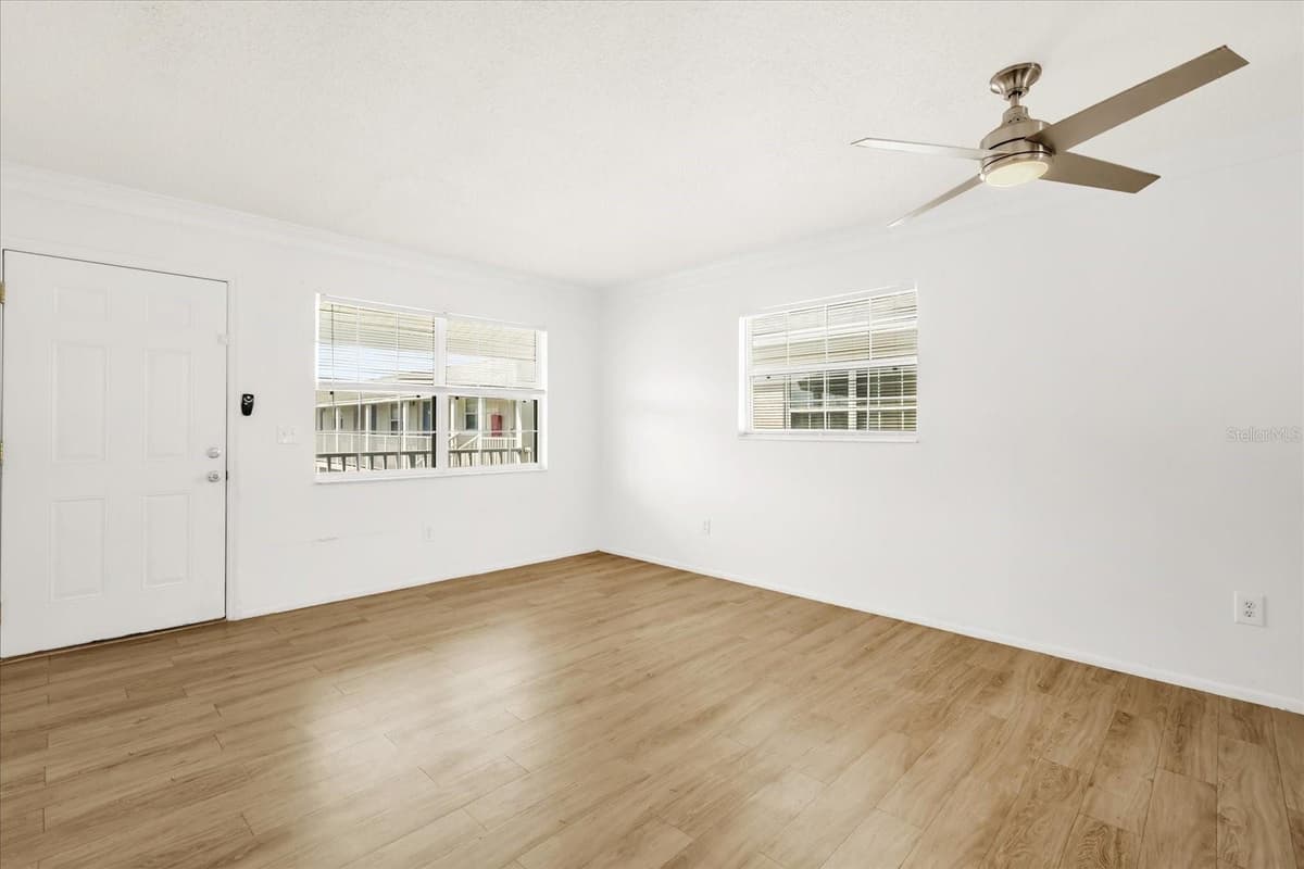 1400 EUDORA RD — photo 3 of 21
