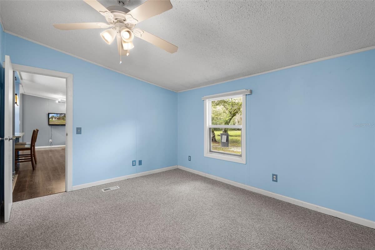 11 434TH STREET — photo 17 of 37