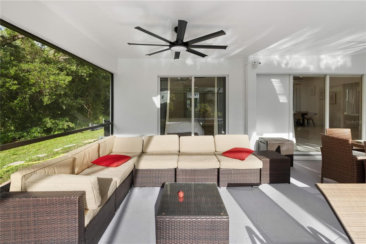 5160 HORNBUCKLE BOULEVARD — photo 40 of 44