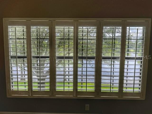2830 COUNTRYSIDE BOULEVARD — photo 22 of 71