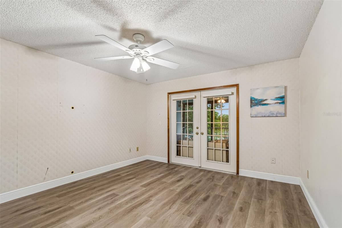 2830 COUNTRYSIDE BOULEVARD — photo 33 of 71