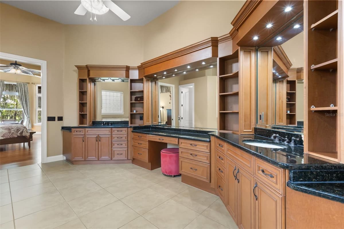 2117 STURBRIDGE COURT — photo 35 of 84