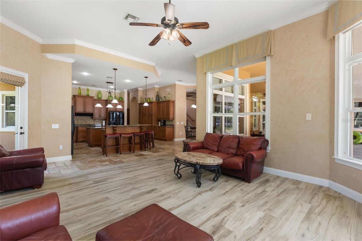 2117 STURBRIDGE COURT — photo 18 of 84